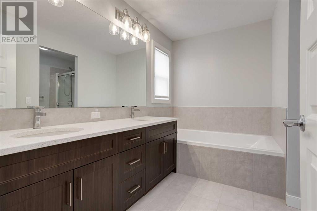 Single Family House for Sale in  Nolanhurst Gardens NW Nolan Hill Calgary 