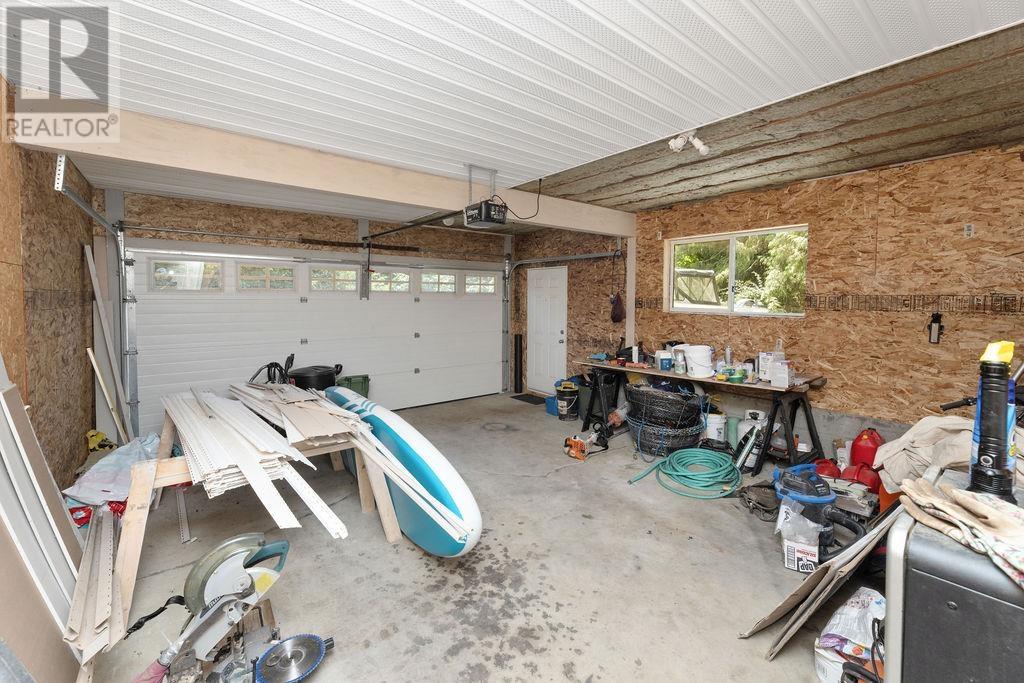 5549 SANS SOUCI ROAD, Halfmoon Bay