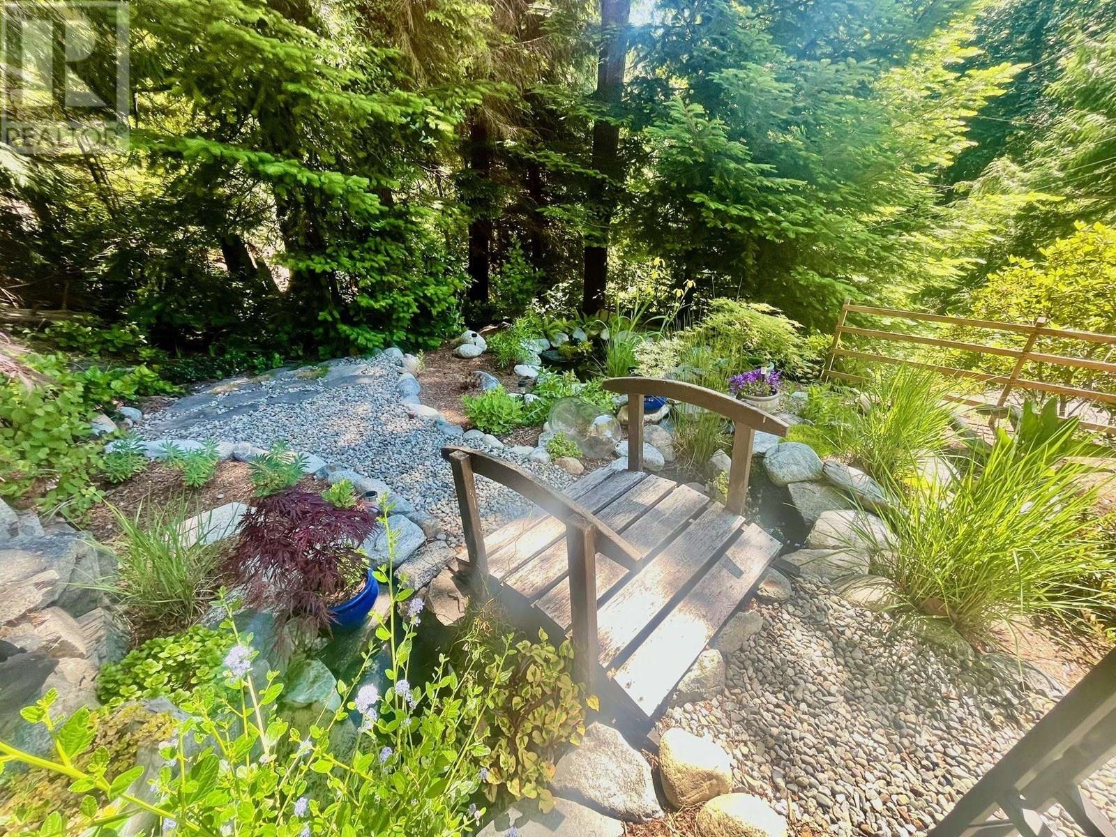 5549 SANS SOUCI ROAD, Halfmoon Bay