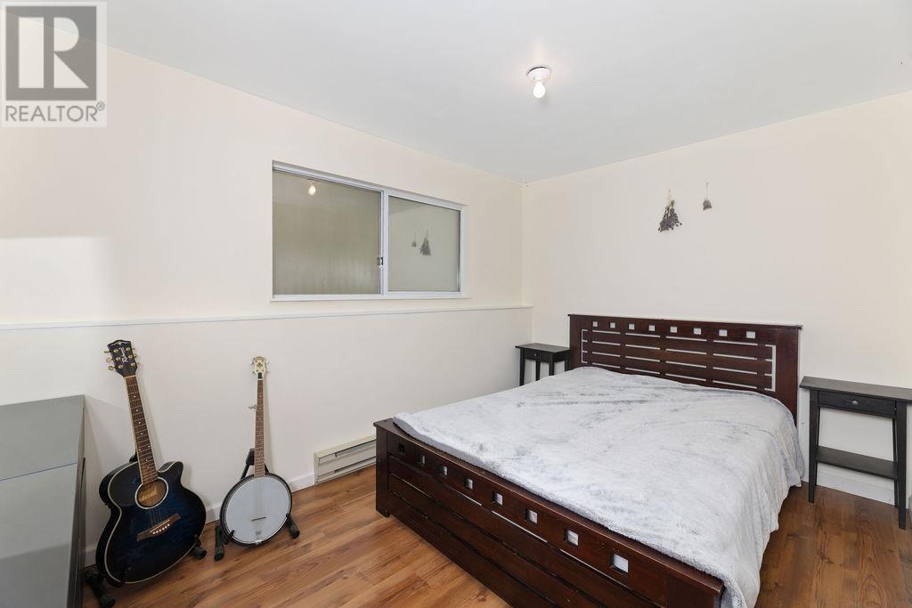 5549 SANS SOUCI ROAD, Halfmoon Bay