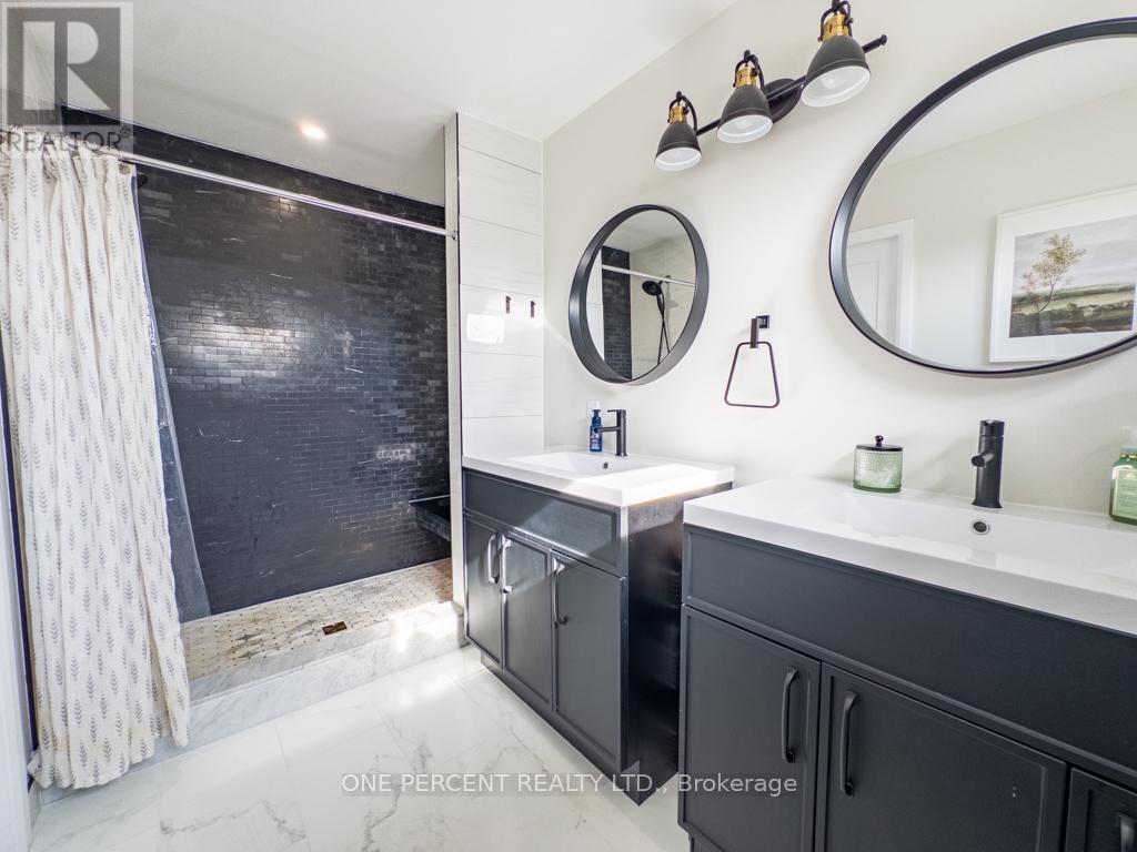 Photo 19 of 835 Queen Street, Gananoque ON