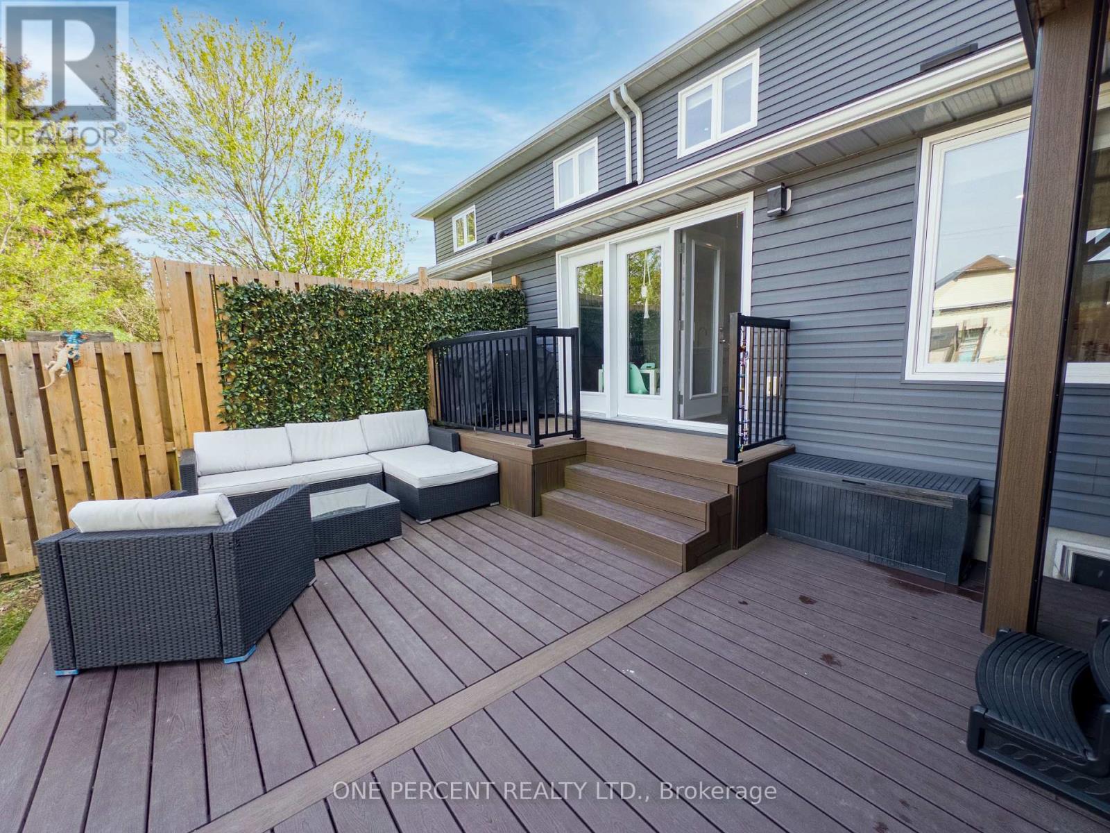 Photo 36 of 835 Queen Street, Gananoque ON