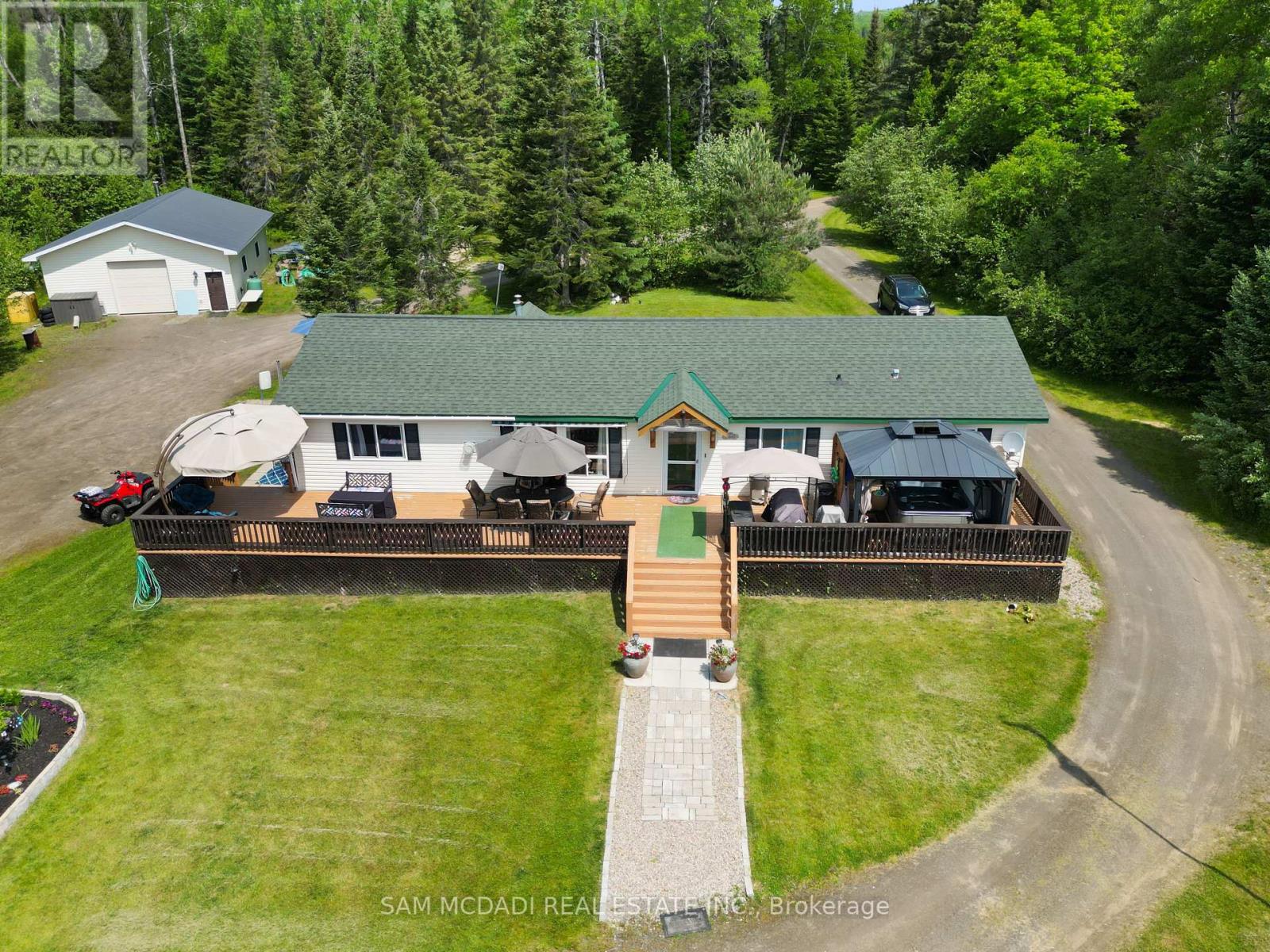 Photo 4 of 37 Rose Drive, Kearney ON