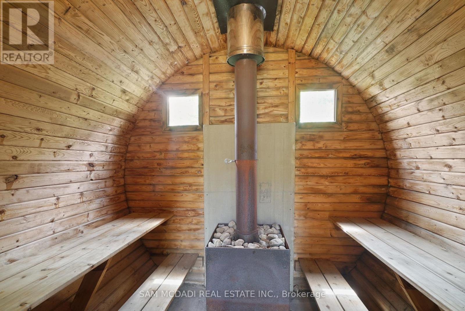 Photo 45 of 37 Rose Drive, Kearney ON