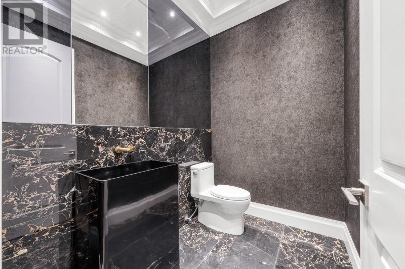 Photo 8 of 6559 Azure Road, Richmond BC