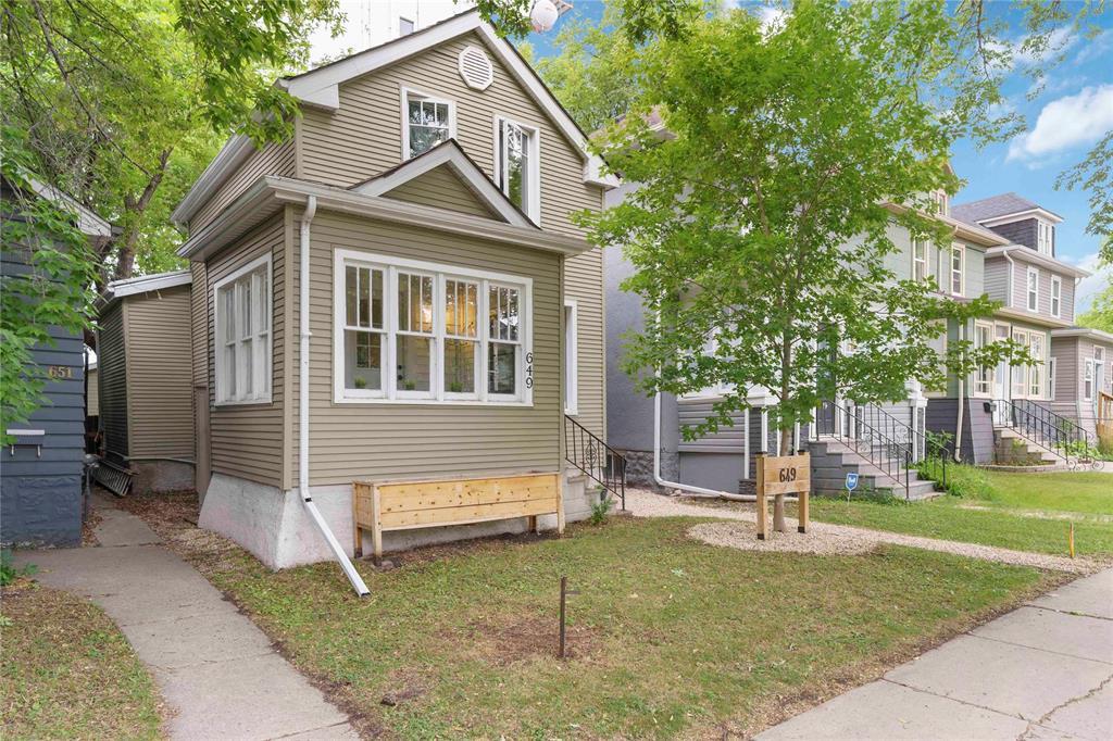 Photo 2 of 649 Jessie Avenue, Winnipeg MB