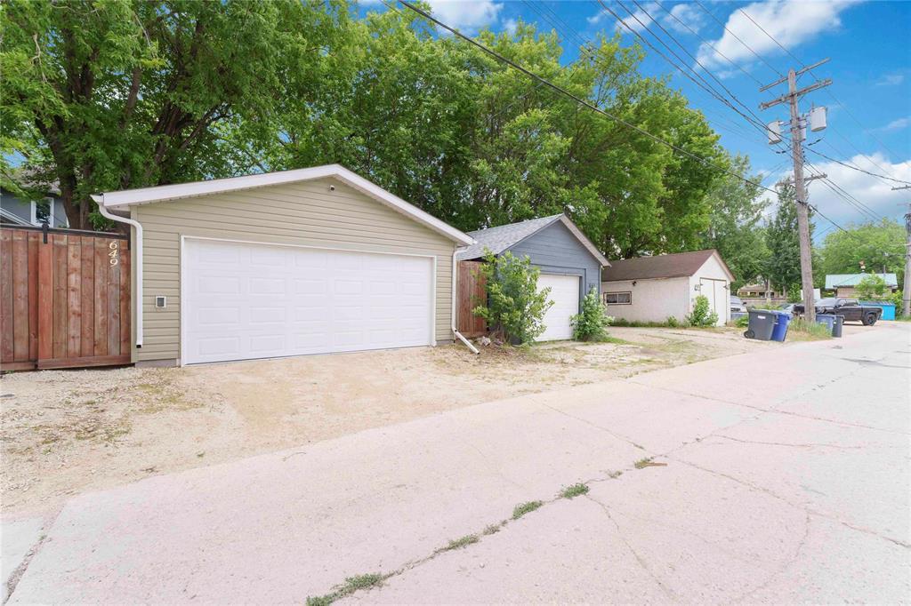 Photo 26 of 649 Jessie Avenue, Winnipeg MB