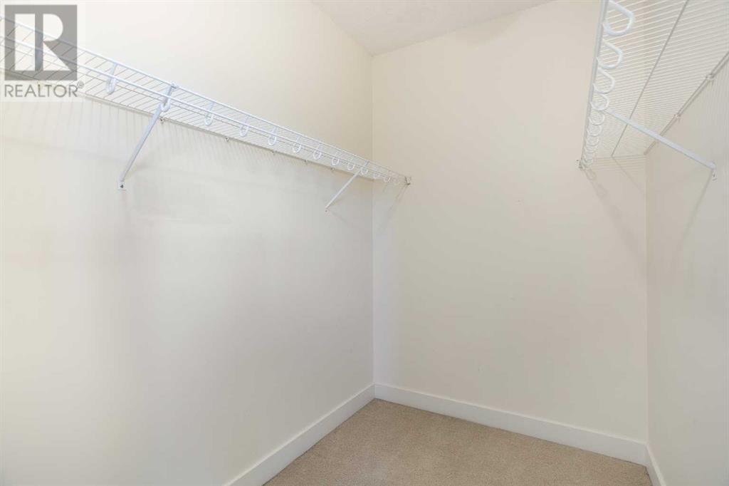 Single Family House for Sale in    Street SW Bankview Calgary 