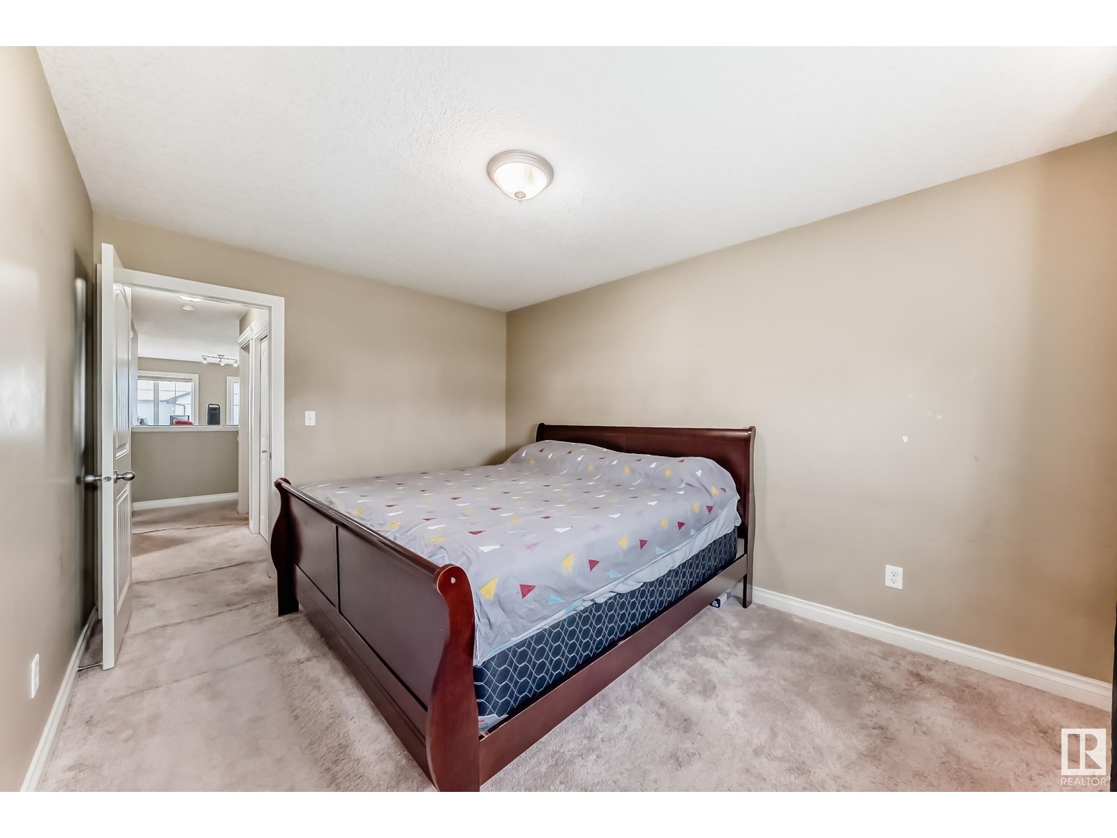 Photo 29 of 5983 164 Av Nw, Edmonton AB