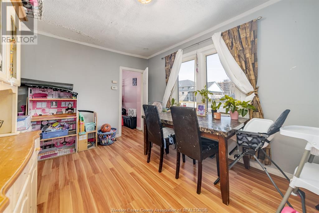 Photo 18 of 471 Tuscarora Street, Windsor ON