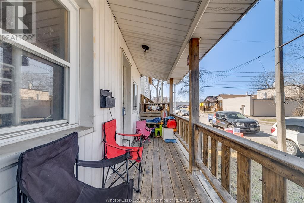 Photo 19 of 471 Tuscarora Street, Windsor ON