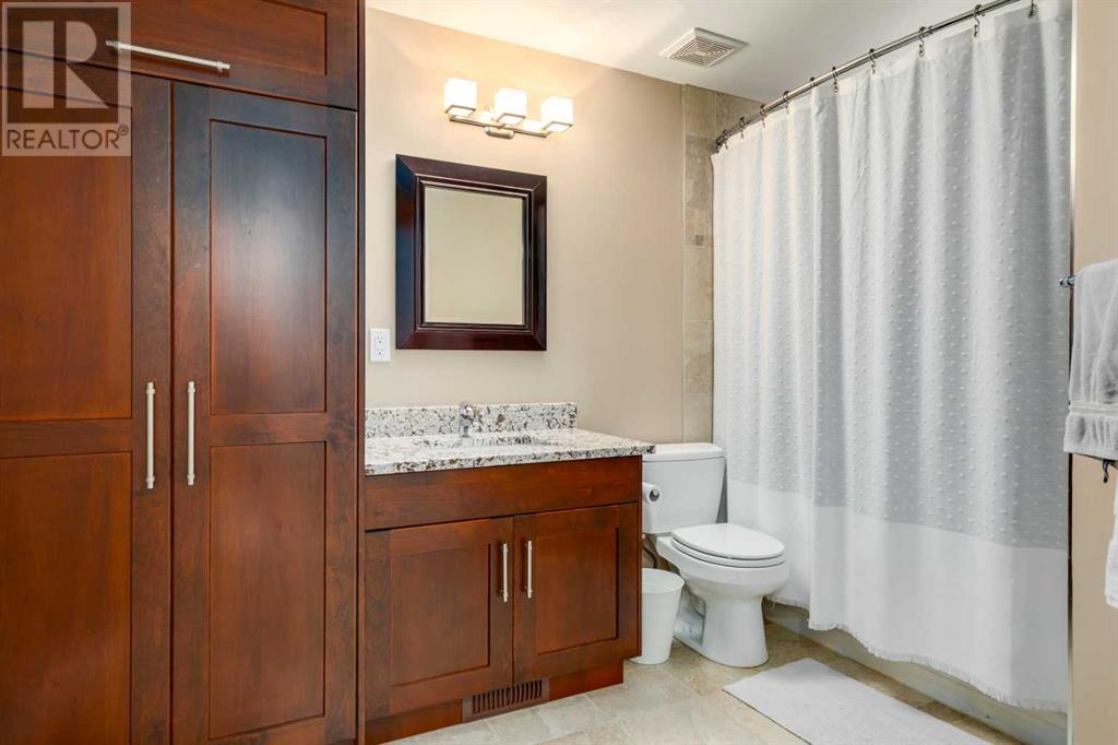 Single Family House 3 Level for Sale in  Oakside Circle SW Oakridge Calgary 