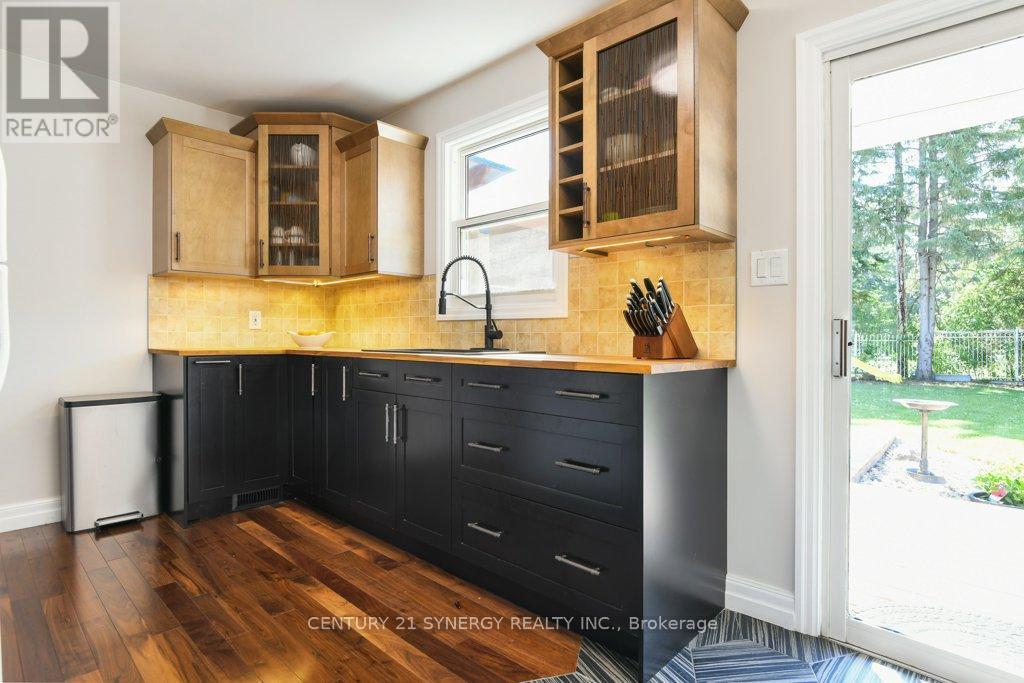Photo 26 of 10 Mclachlin Street S, Arnprior ON