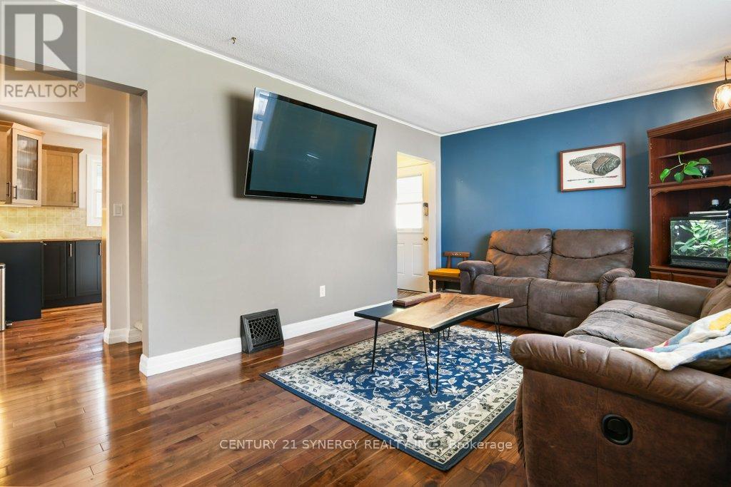 Photo 30 of 10 Mclachlin Street S, Arnprior ON