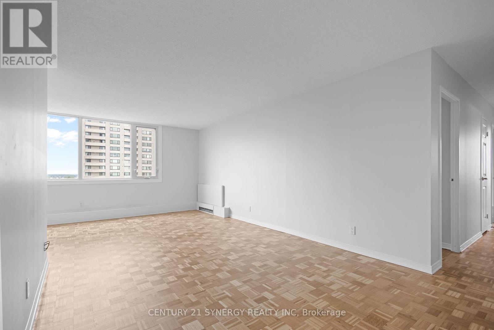 Photo 15 of 910 2625 Regina Street, Ottawa ON