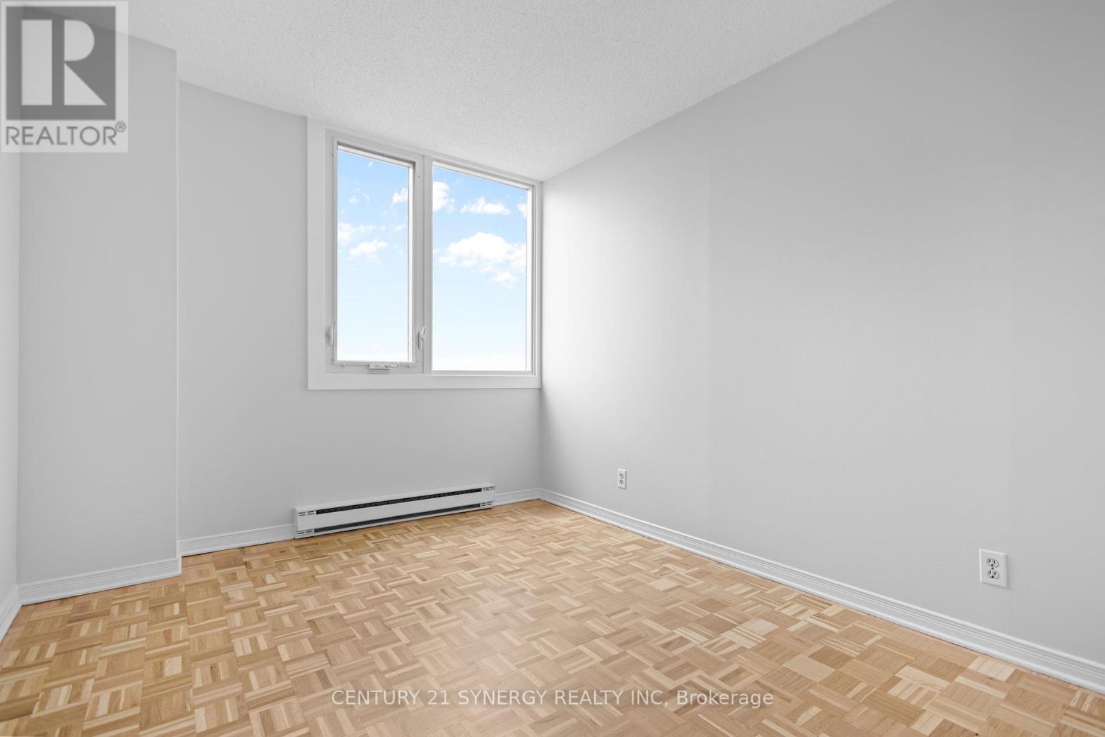 Photo 26 of 910 2625 Regina Street, Ottawa ON