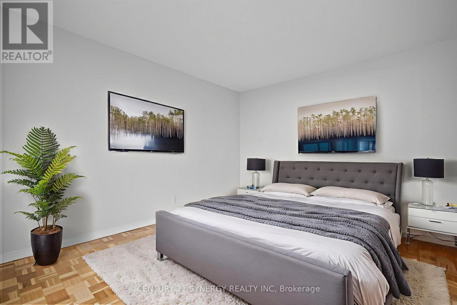 Photo 7 of 910 2625 Regina Street, Ottawa ON