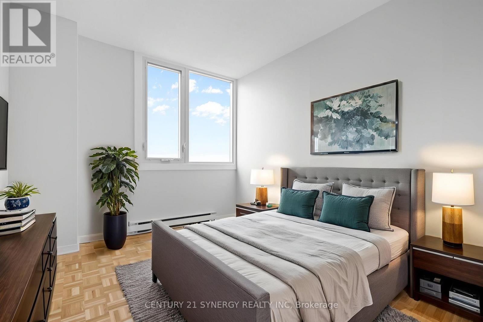 Photo 8 of 910 2625 Regina Street, Ottawa ON