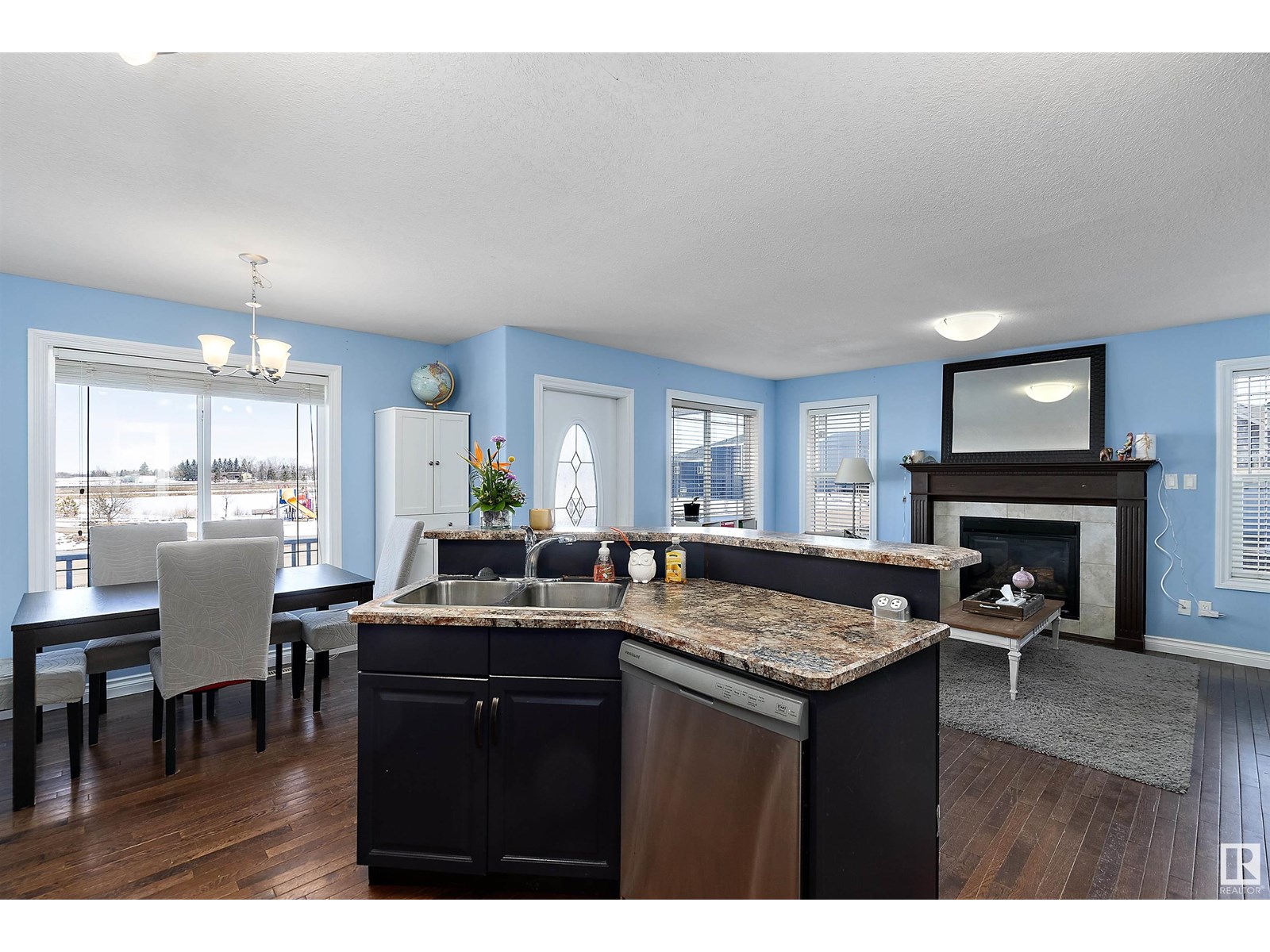 Photo 21 of 6901 50 Ave, Camrose AB