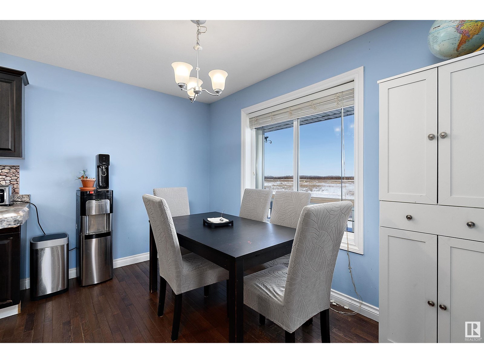 Photo 13 of 6901 50 Ave, Camrose AB