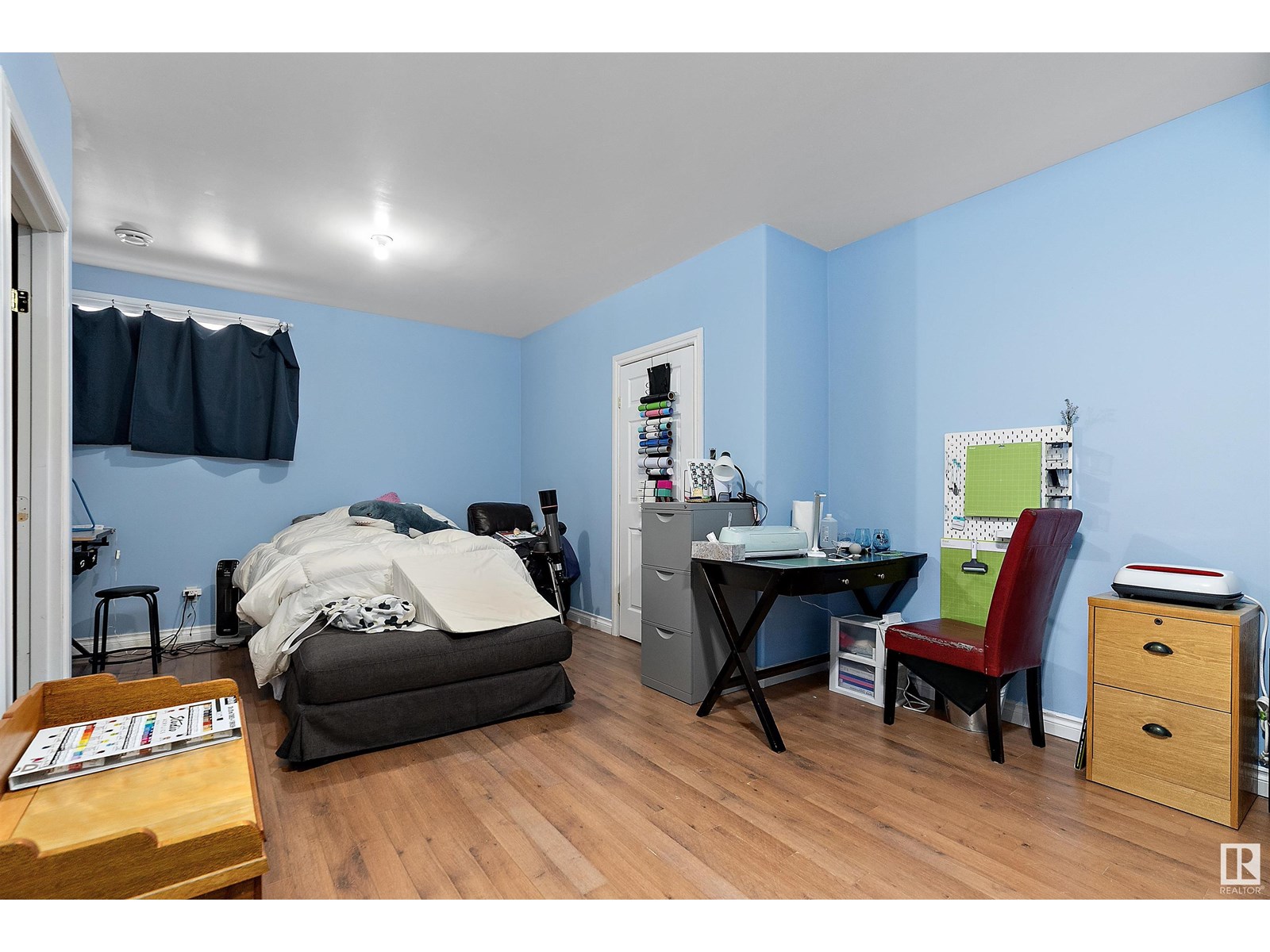 Photo 9 of 6901 50 Ave, Camrose AB