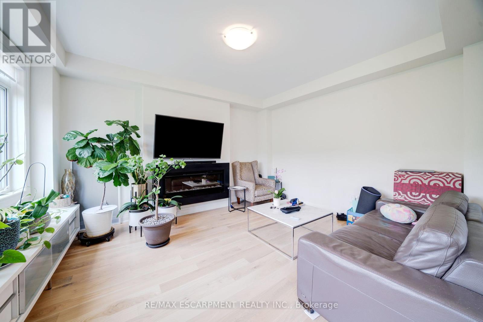 Photo 19 of 1156 Skyridge Boulevard, Pickering ON