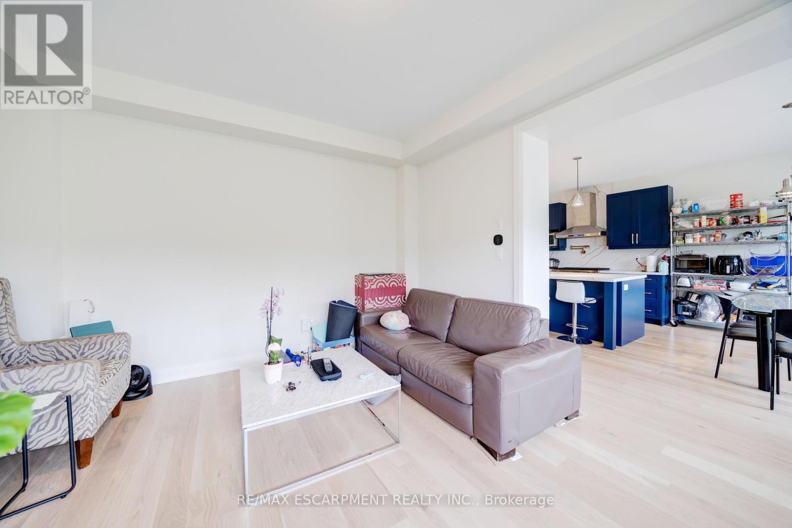 Photo 21 of 1156 Skyridge Boulevard, Pickering ON