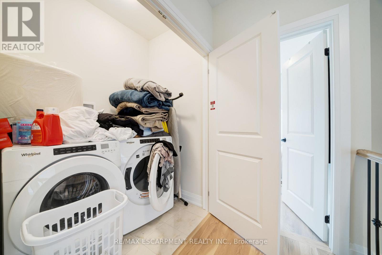 Photo 31 of 1156 Skyridge Boulevard, Pickering ON