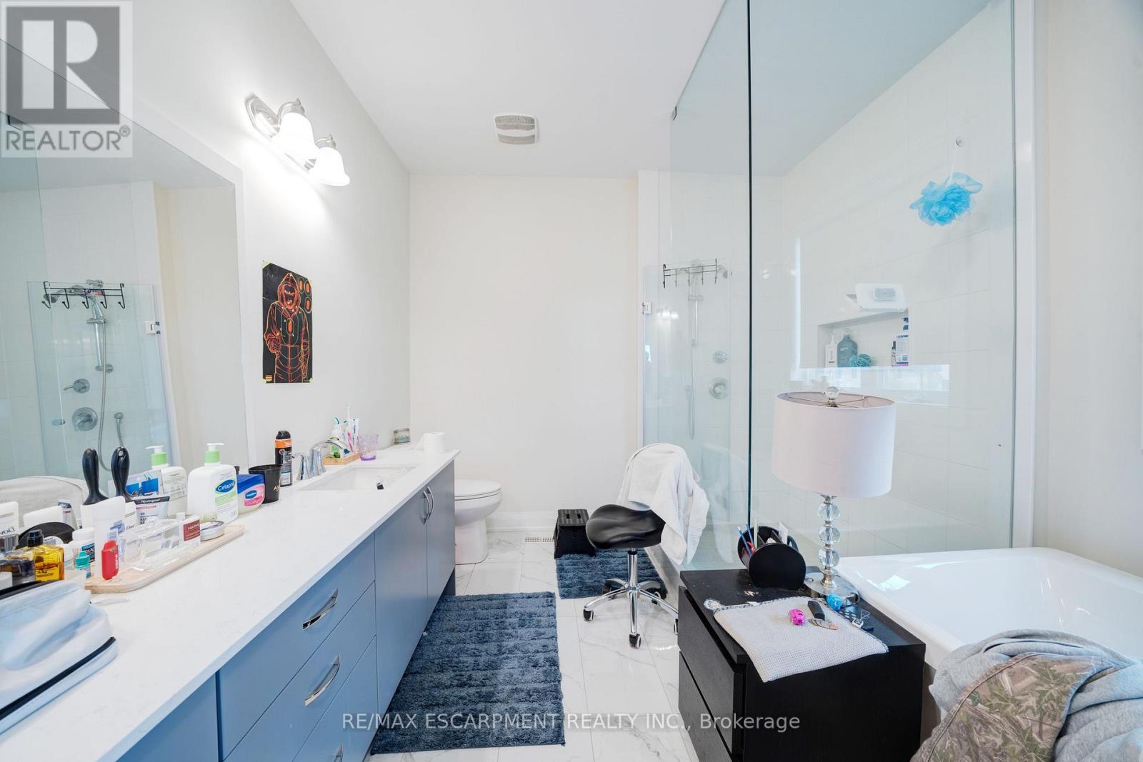 Photo 45 of 1156 Skyridge Boulevard, Pickering ON