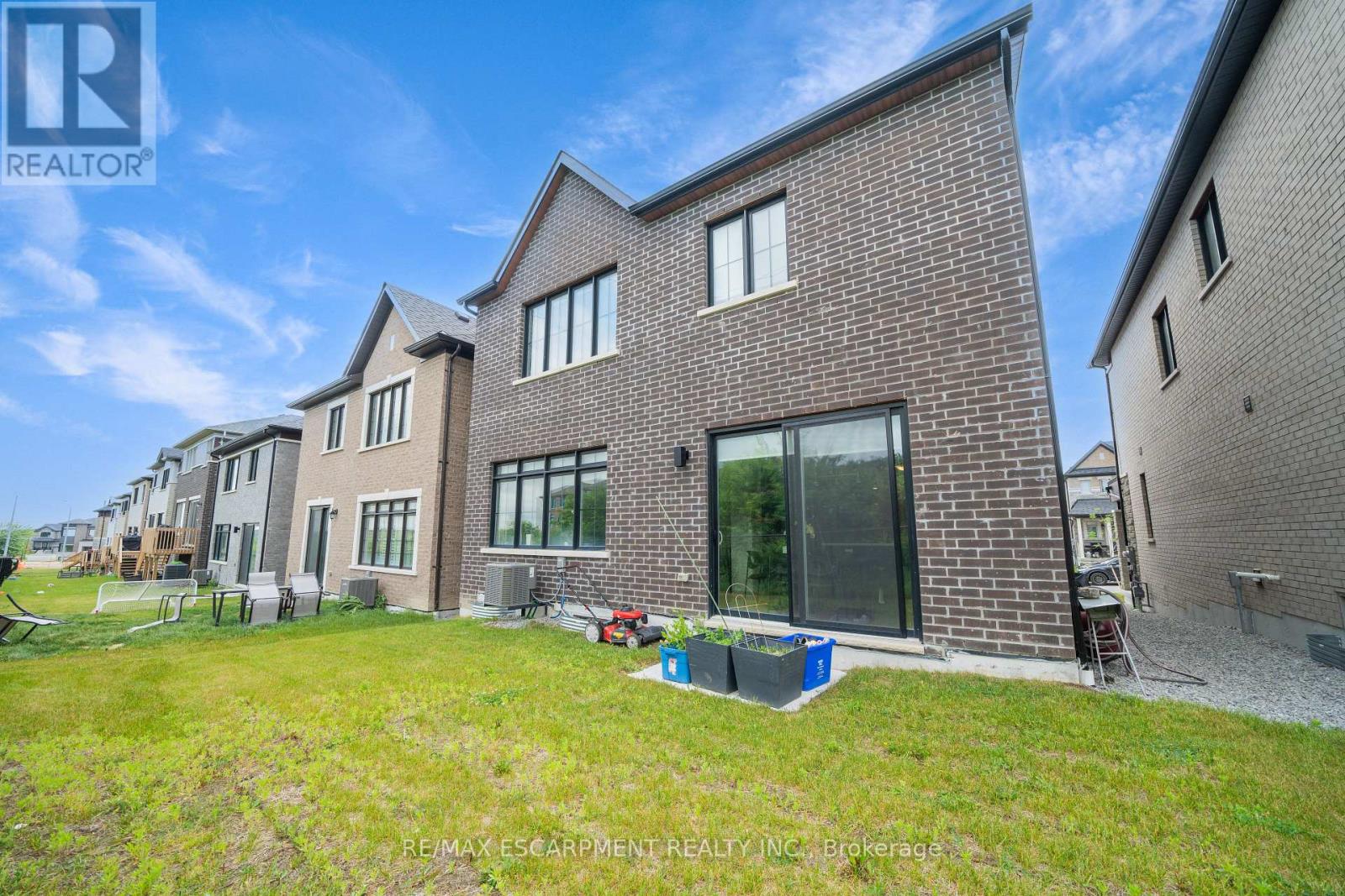 Photo 50 of 1156 Skyridge Boulevard, Pickering ON