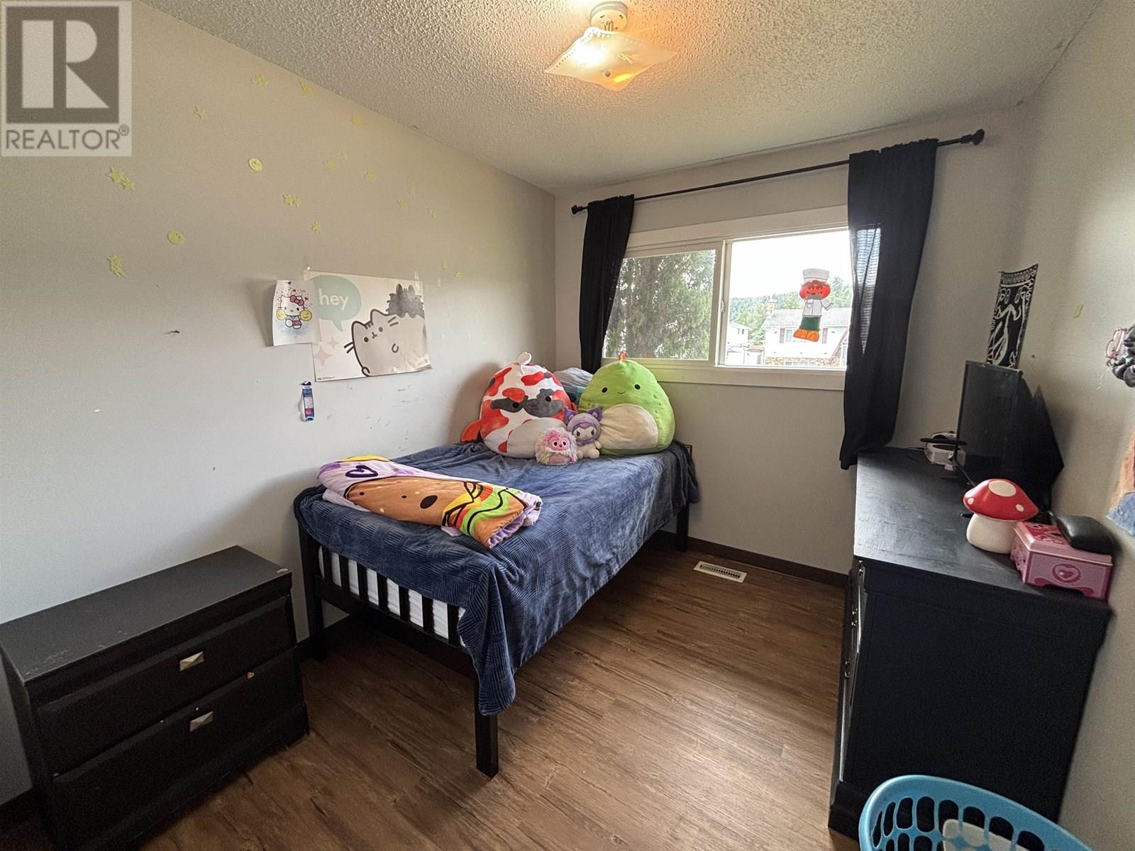 Photo 8 of 4520 1st Avenue, Prince George BC