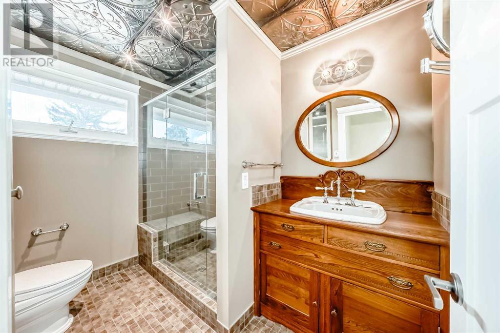 Single Family House Bungalow for Sale in  Capri Avenue NW Brentwood Calgary 