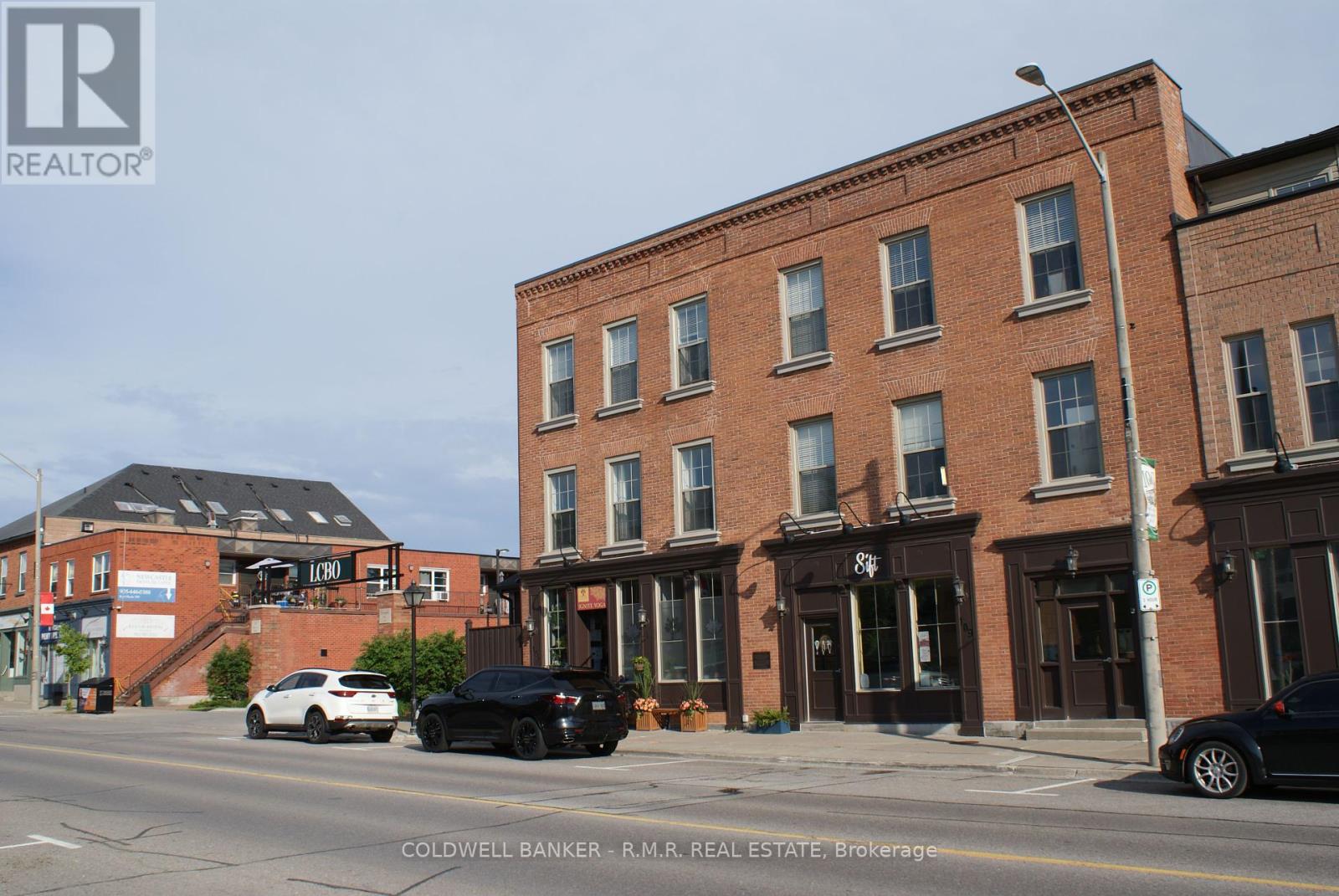 Photo 11 of 108 King Avenue W, Clarington ON