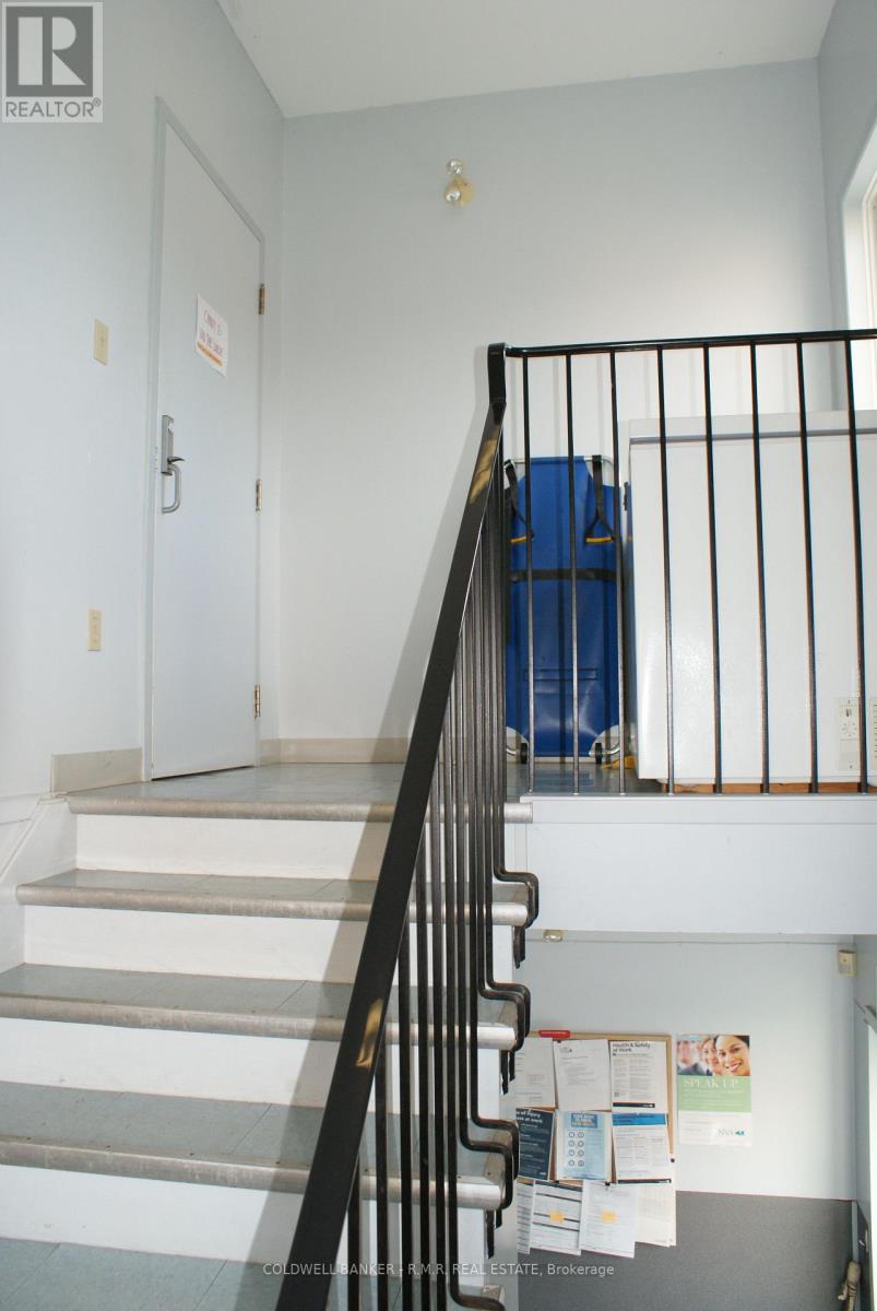 Photo 9 of 108 King Avenue W, Clarington ON