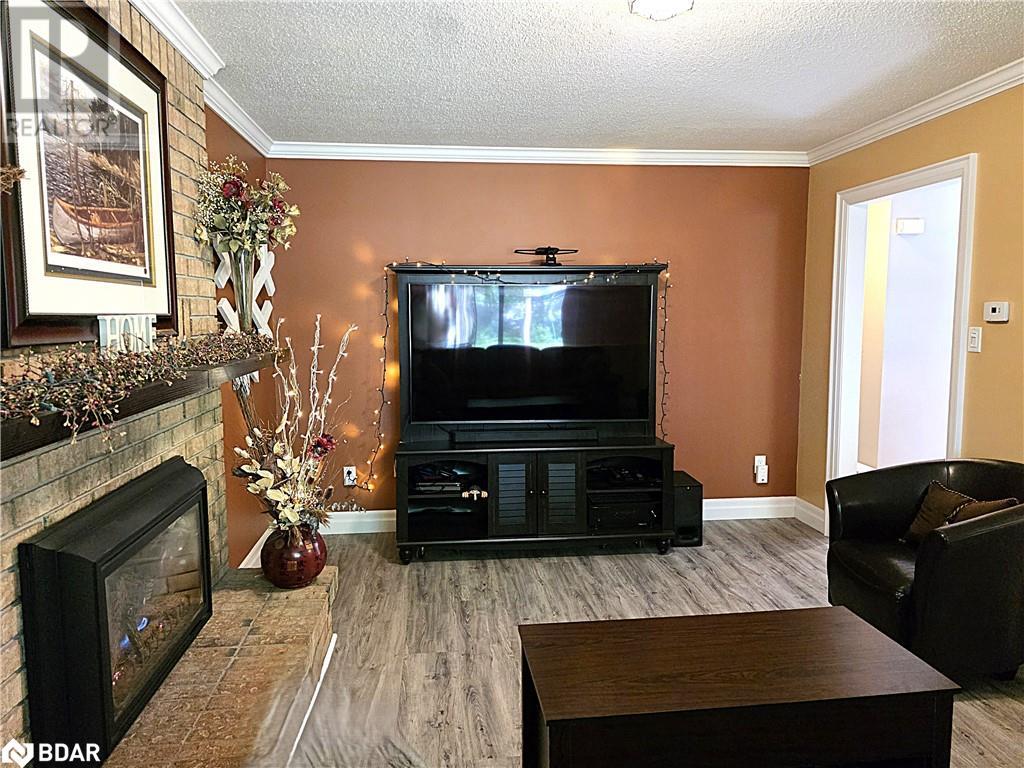Photo 24 of 188 Browning Trail, Barrie ON