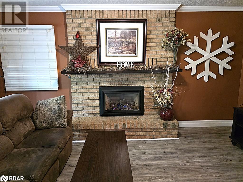 Photo 21 of 188 Browning Trail, Barrie ON