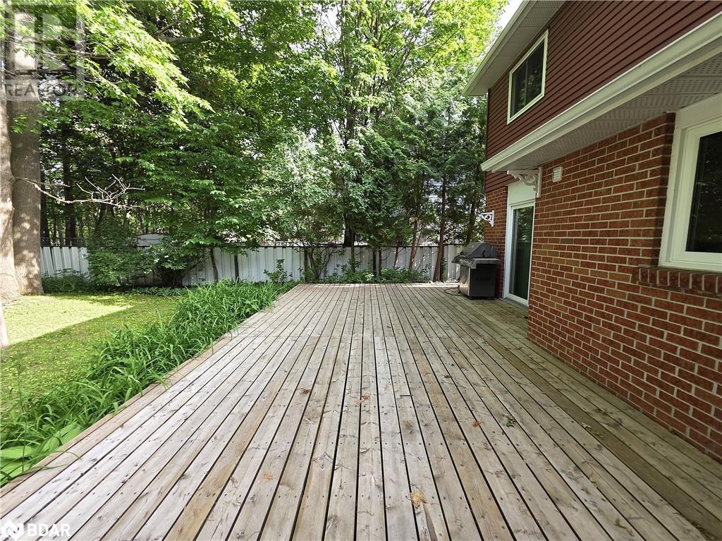 Photo 8 of 188 Browning Trail, Barrie ON