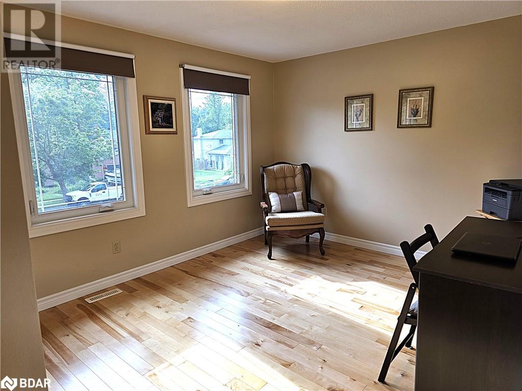 Photo 34 of 188 Browning Trail, Barrie ON
