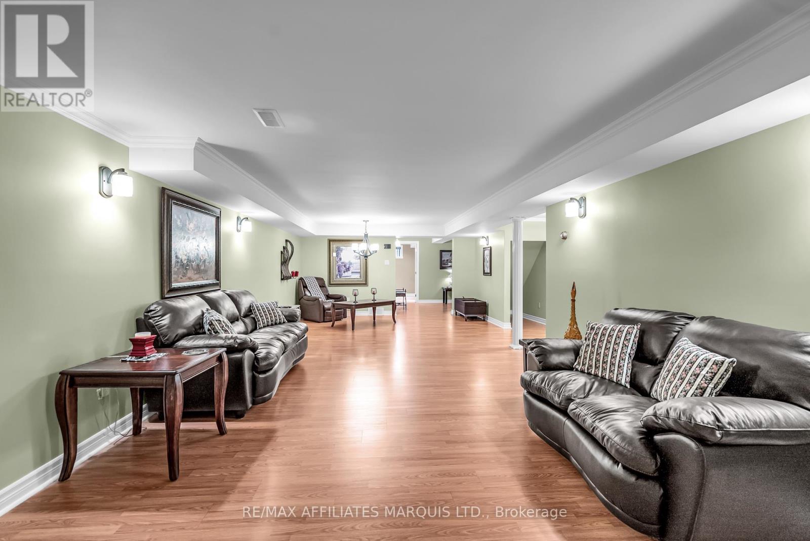 Photo 30 of 1413 Queen Street, Cornwall ON