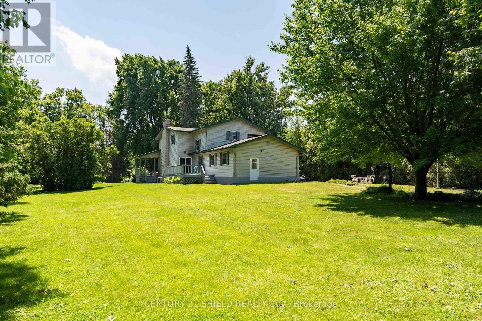 Photo 27 of 315 Eleventh Street E, Cornwall ON