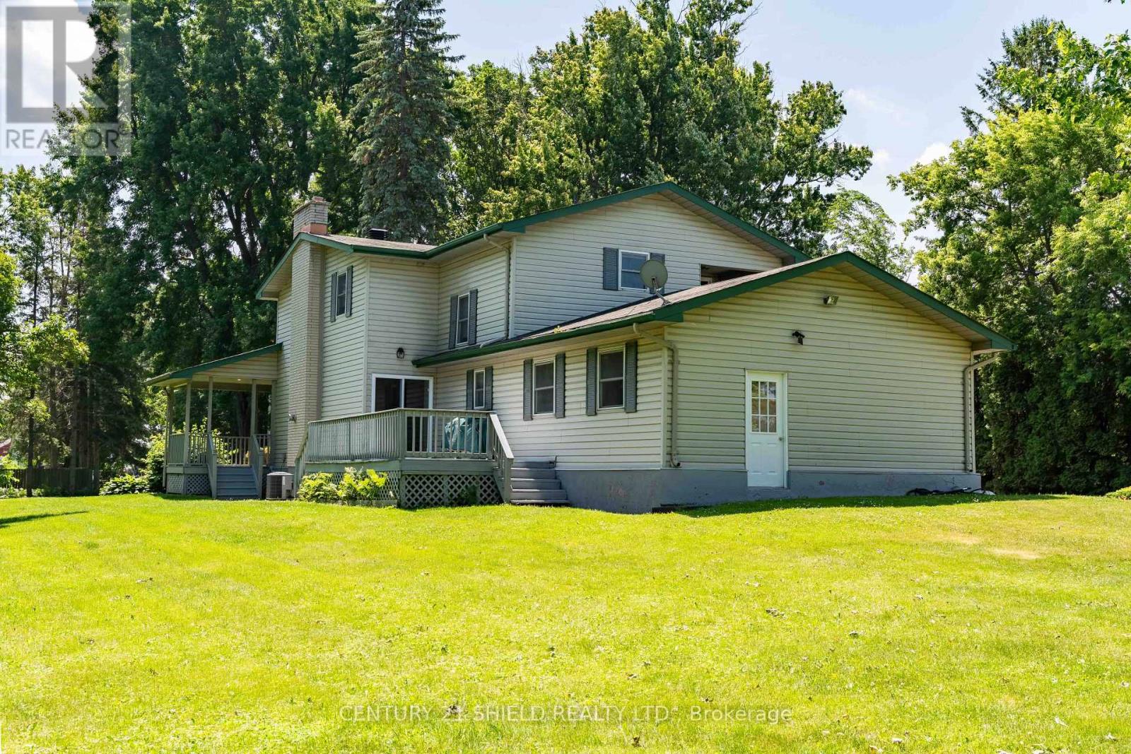 Photo 28 of 315 Eleventh Street E, Cornwall ON