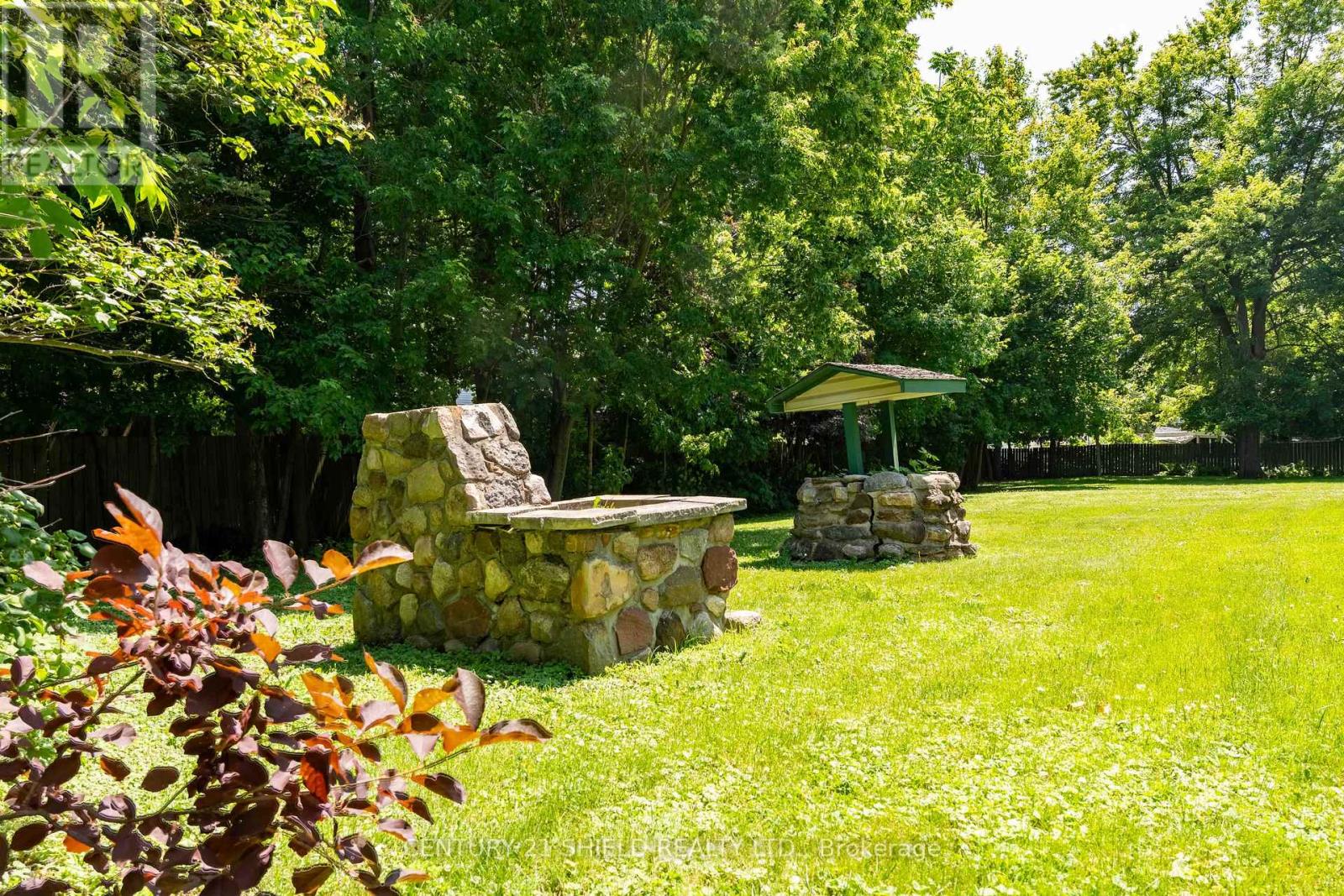 Photo 29 of 315 Eleventh Street E, Cornwall ON