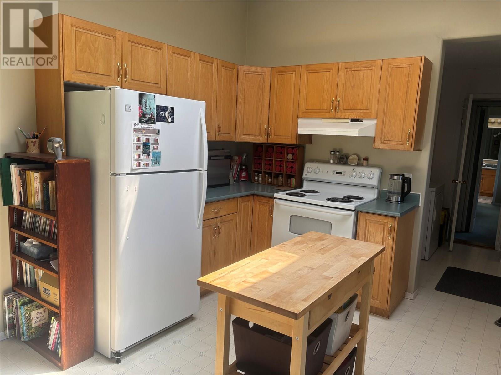 Photo 3 of 1291 4th Avenue, Fernie BC