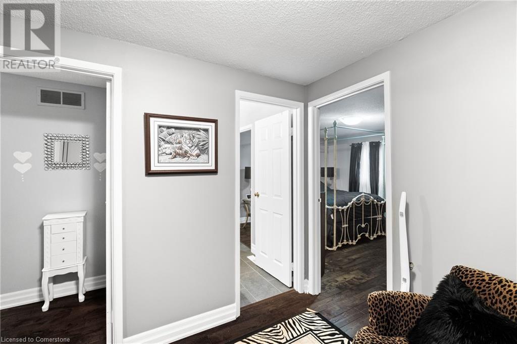 Photo 18 of 860 Rymal Road E Unit 48, Hamilton ON