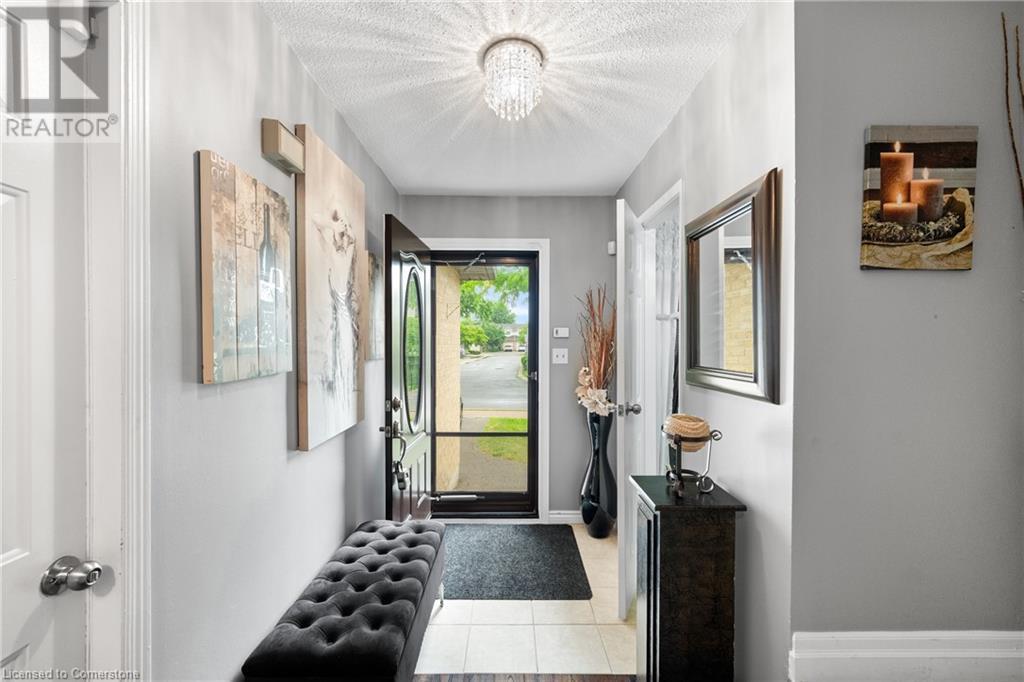 Photo 4 of 860 Rymal Road E Unit 48, Hamilton ON