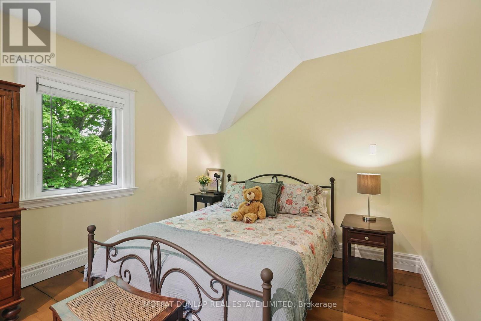 Photo 18 of 16473 Mount Pleasant Road, Caledon ON