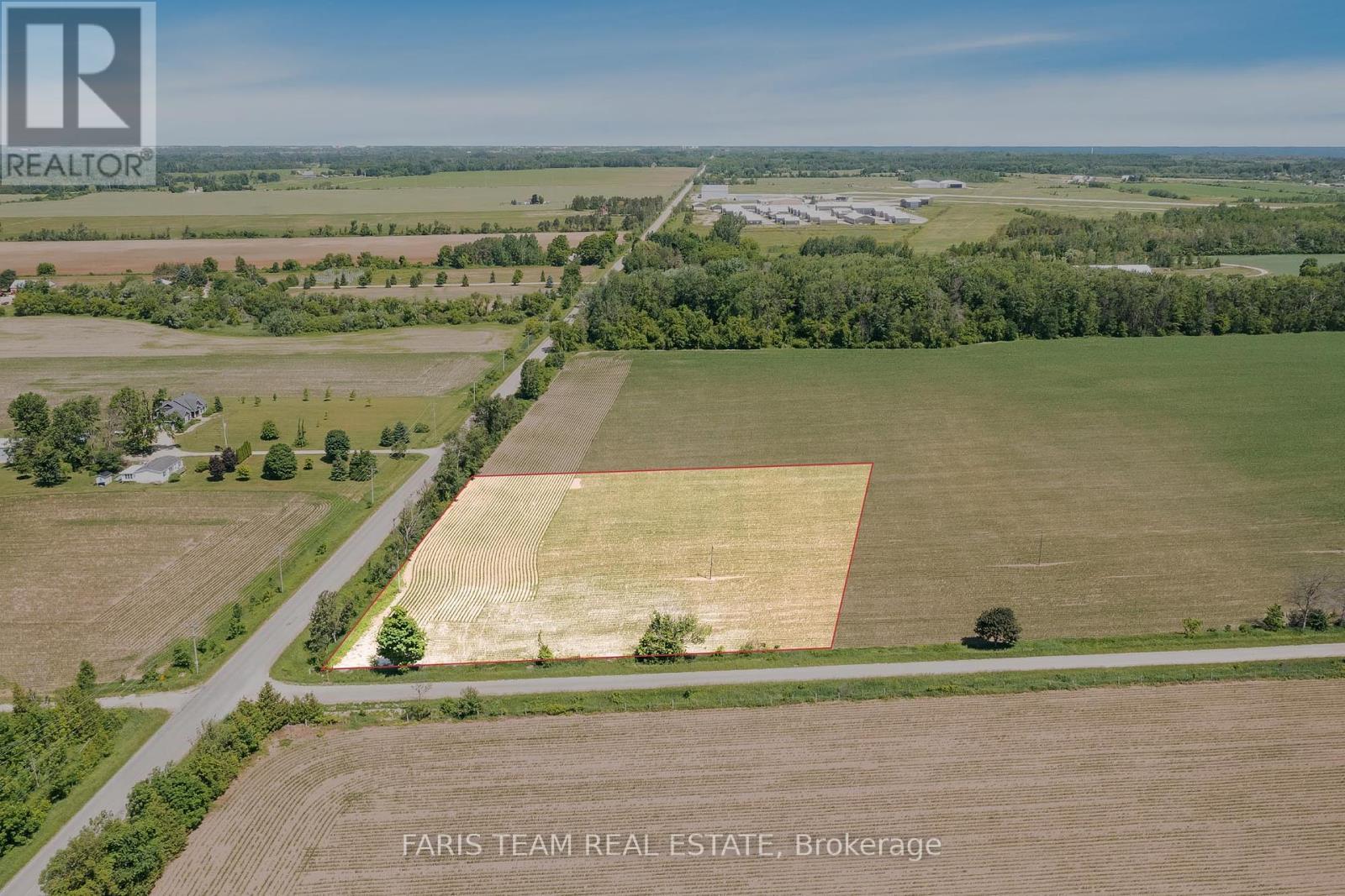Photo 4 of 7046 Sideroad 30 31 Nottawasaga, Clearview ON