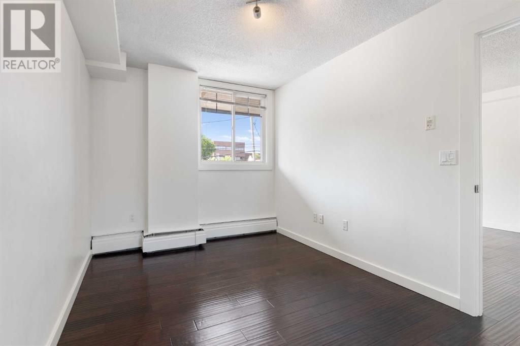 Single Family House for Sale in    Avenue NW Capitol Hill Calgary 