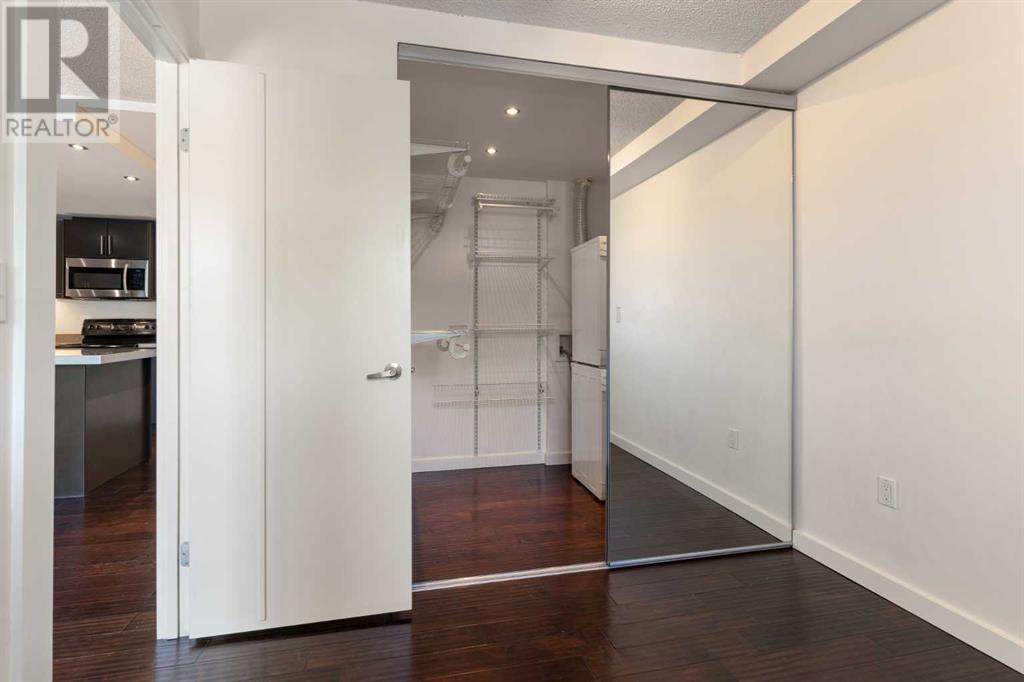 Single Family House for Sale in    Avenue NW Capitol Hill Calgary 