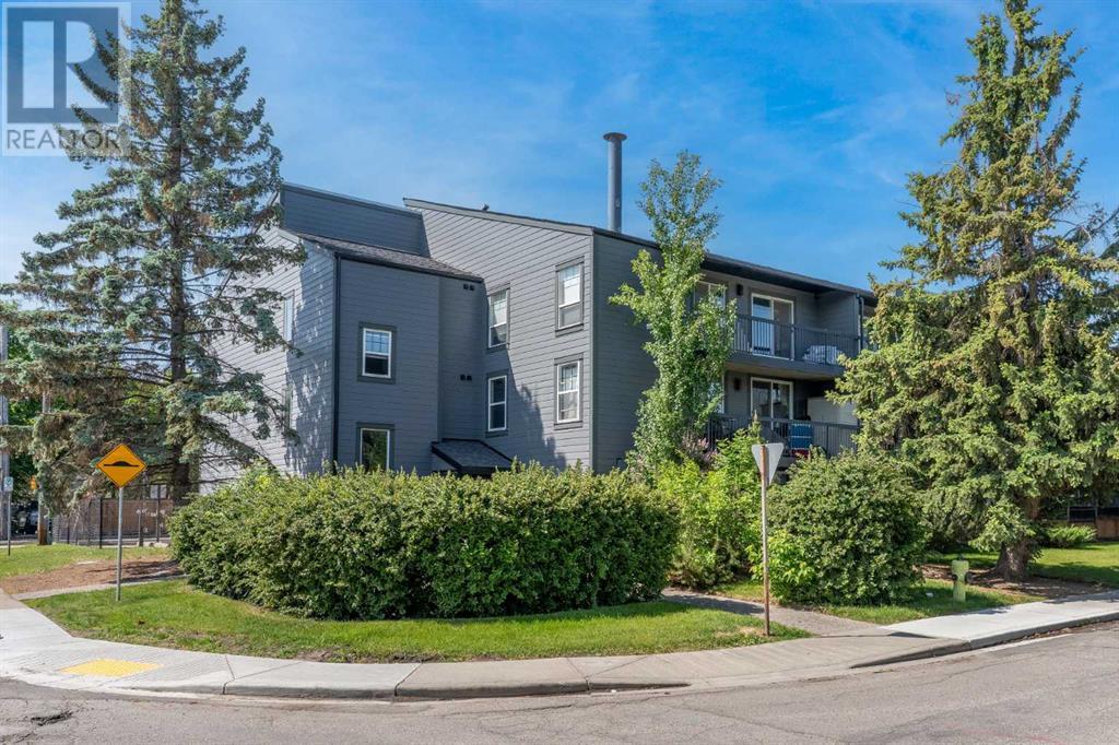 Single Family House for Sale in    Avenue NW Capitol Hill Calgary 